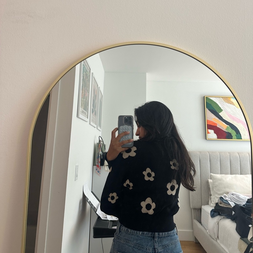 Flower Pattern Cropped Sweater - image 2